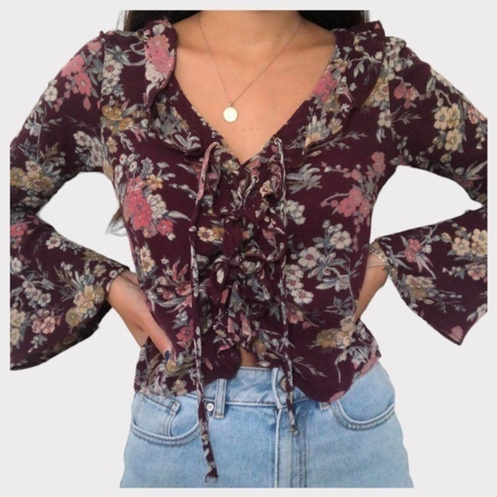 Floral Bell Sleeve Front‎ Lace Up Ruffle Boho Long Sleeve Blouse American Eagle